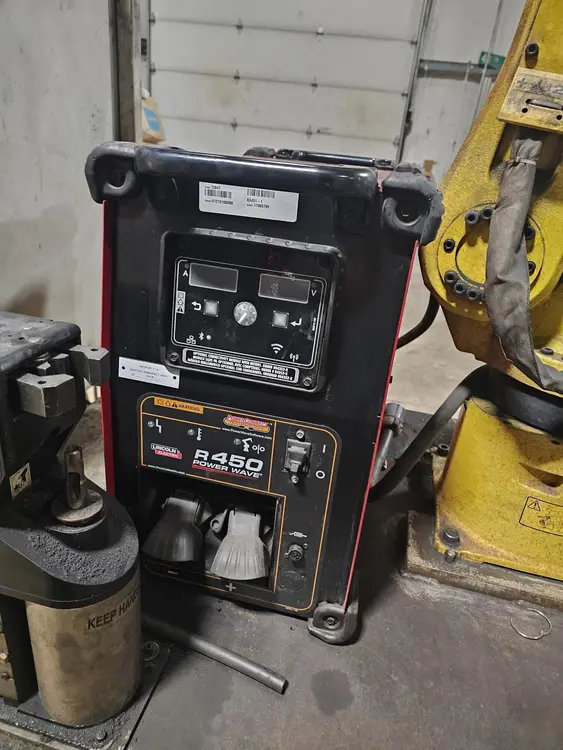 Used 2021 LINCOLN ELECTRIC POWER WAVE 450 Mig Welders Michigan US | Holland Equipment Hunters, Inc. #301075
