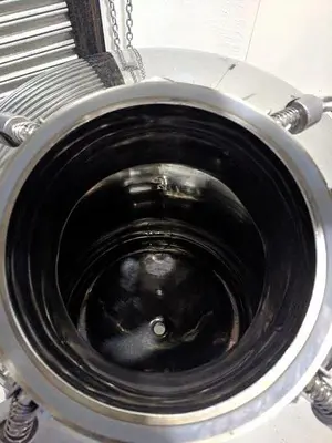 Small SS Vertical Tank