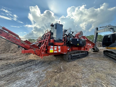 2023 MORBARK 6400XT FORESTRY GRINDERS | Iron Listing (8)