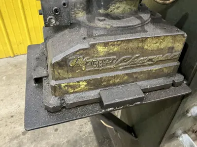 125 TON X 48" DAKE H-FRAME HYDRAULIC PRESS: YOBRO #24587