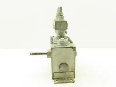Madison Kipp SVH 4-Point Lubricator Sight Feed Oiler Pump Tank 9.75"L x 4"x 5.5"