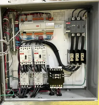 USED 2017 AEC GCWC-90