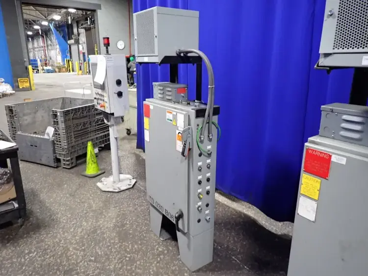 Used 2014 SIEMENS POWERFLEX 755 / ECS4191NA Electrical Panels Ohio US | HGR 24 #727984
