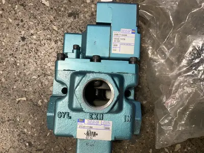 Used MAC _UNKNOWN_ Pumps Ohio US | HGR 24 #1487071