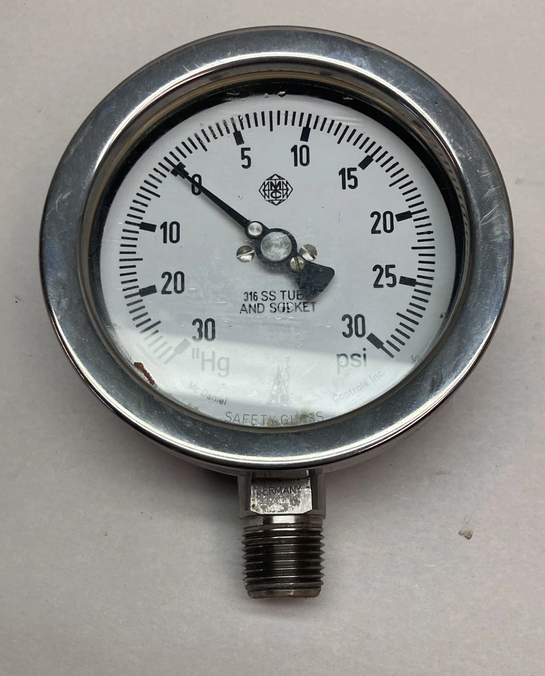 Used MCDANIEL 316 SS Universal Pressure Meters Ohio US | Surplus Asset Holdings #1508204