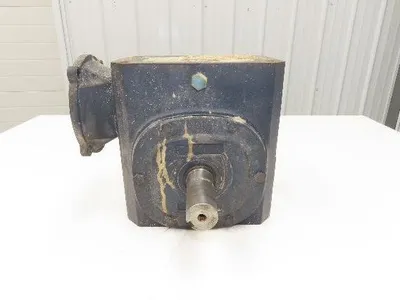 Leeson H6320167 Gearbox 50:1 Reducer 35rpm 1.73Hp Dual Output 56 Frame