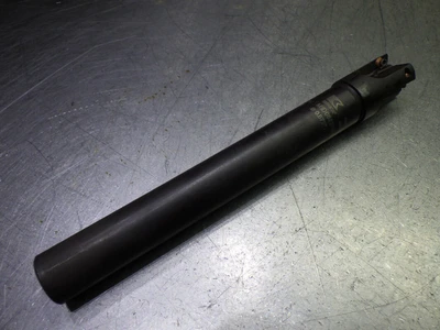 Kennametal 7/8" 3 Flute Coolant Thru Endmill M1D088E1003C075L670 (LOC1709)