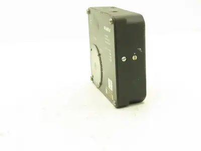 PMV P-1500 Pneumatic Valve Positioner Double Acting 3/4"x 1/2" Shaft