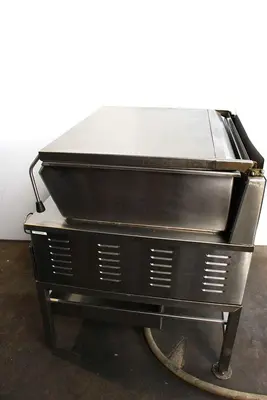 USED GARLAND F30E