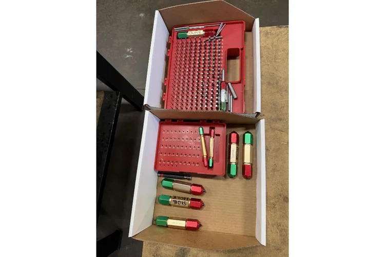 Used _UNKNOWN_ _UNKNOWN_ Pin & Plug Gages Utah US | KD Auctions #1549571