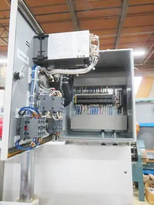 CDS CBH25-4 Extruder Line Pipe Acc Haul Off | Perry Equipment (6)