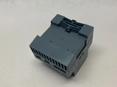 USED SIEMENS SITOP PSE200U SELECTIVITY MODULE 4-CHAN. OUTPUT 24VDC