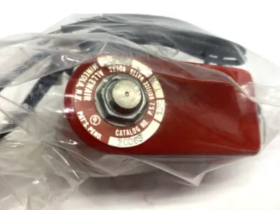 USED ALLENAIR DIRECT ACTING SOLENOID VALVE, 2-WAY, NORMALLY CLOSED, 24VDC
