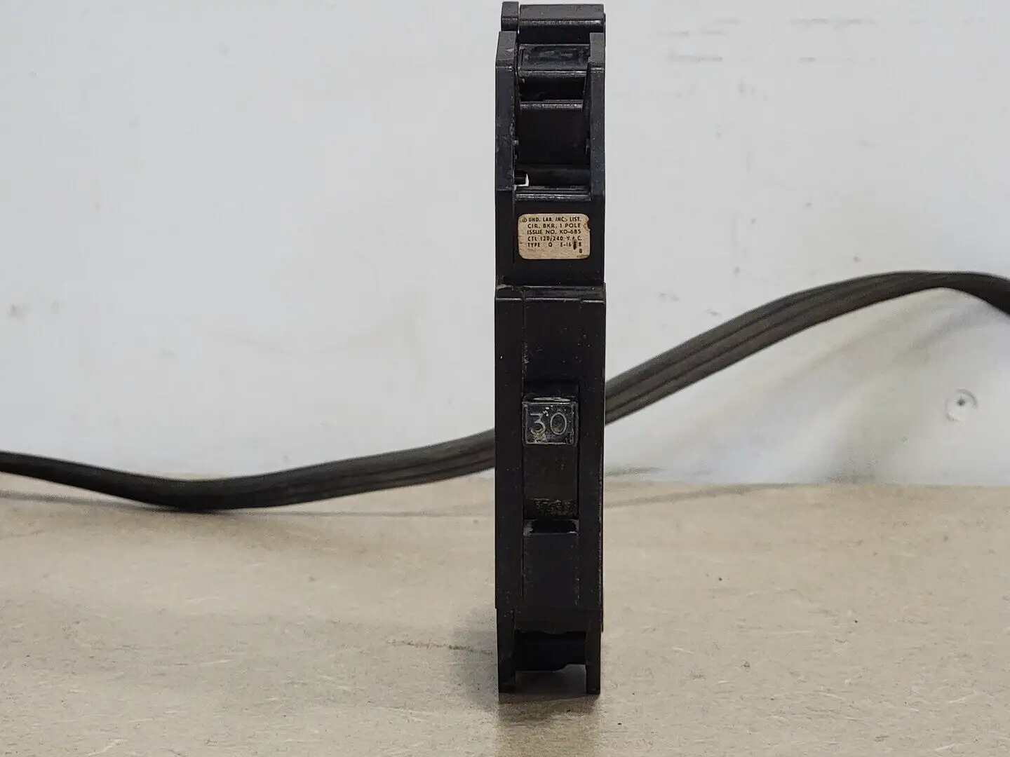USED ZINSCO Q130