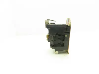 Allen Bradley 500F-COB930 Motor Starter Contactor 25HP 600VAC 3Ph 120VAC Coil