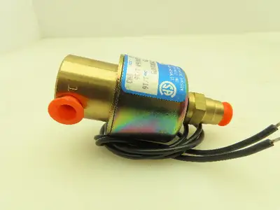 Honeywell Skinner C4DK1075 Solenoid Valve 3-Way NC 120V 75 PSI 1/8" NPT