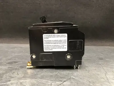 NEW SQUARE D QOB270