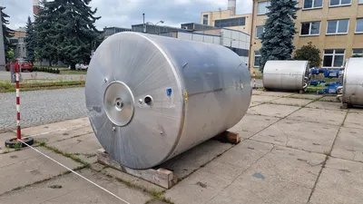 Hoeksma & Velt 6,000 Litre Stainless Steel Tanks | Perry Equipment (8)