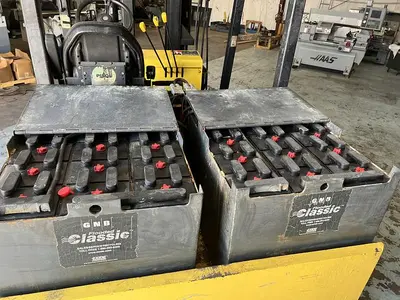 USED 1997 HOIST FKE 6 ELECTRIC FORKLIFT