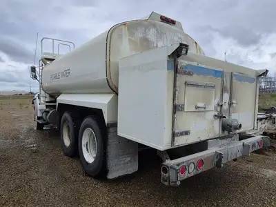Used 2006 STERLING L9500 Automotive Equipment British Columbia CA | Lenmark #266457