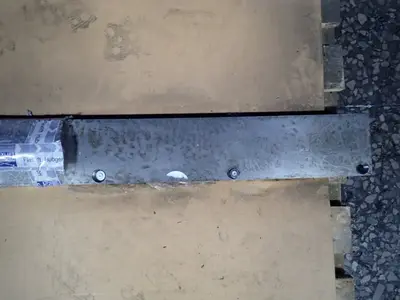 Flex Lift Wear Rail