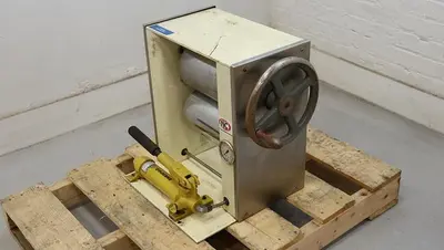 North Central Machine Works LTD. 12" Sample Press Roller