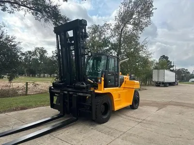 USED 2015 HYUNDAI 160D-7A