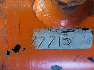 Hydraulic Cylinder 77715 86181