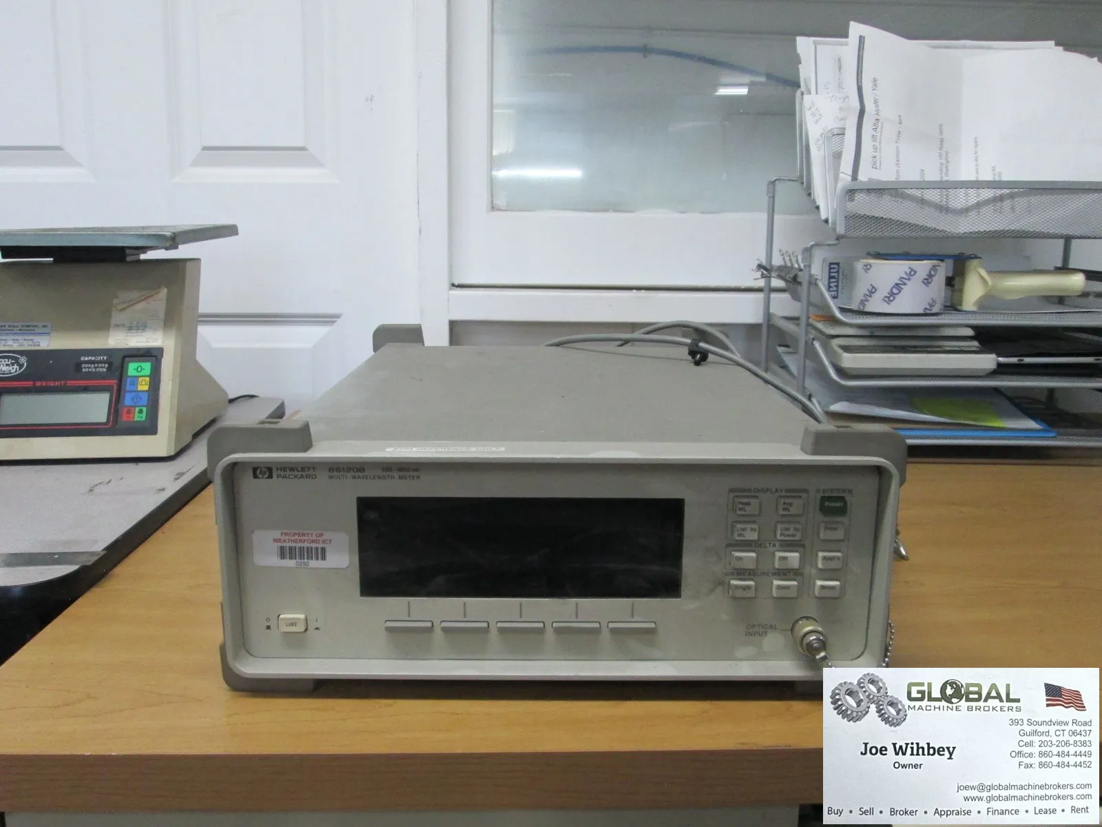 FOR PARTS- Hewlett Packard 86120B Multi-Wavelength Meter 700-1650 nm