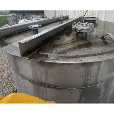 Used 304L Stainless Steel Tank 2500 Gallon