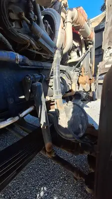 USED 2013 KENWORTH T800