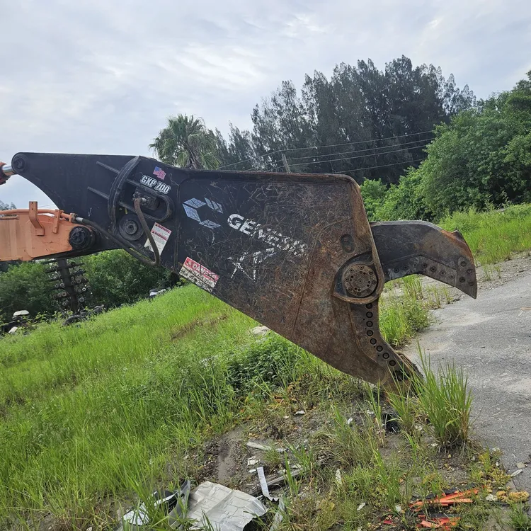 Used GENESIS ATTACHMENTS GXP 700 Scrap Shears Illinois US | Alan Ross Machinery #1762