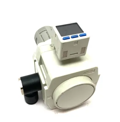 USED SMC REGULATOR W/ ISE20B-V-P HIGH-PRECISION PRESSURE SWITCH