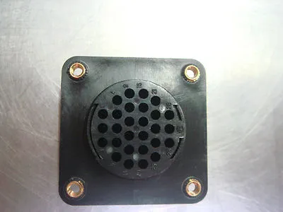 NEW TE Connectivity 205840-4