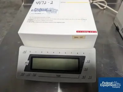 USED Sartorius Sartorious MC5 5 Analytical Balance