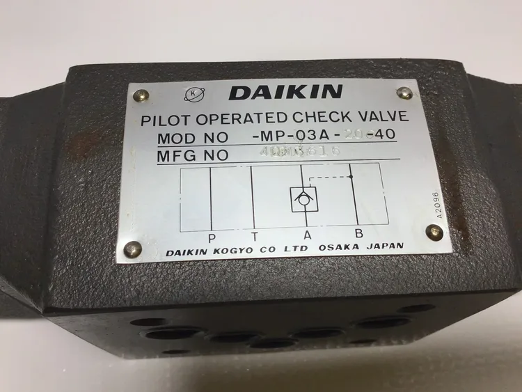 Used DAIKIN _UNKNOWN_ Valves/Fittings | Moses B Glick #992149