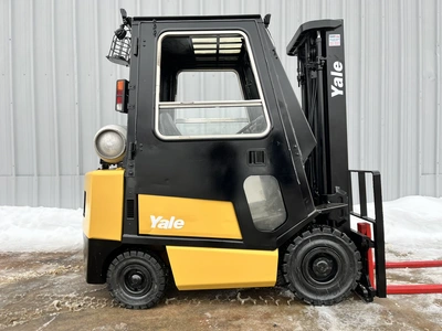 USED 2001 YALE GLP040AF