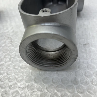 NEW Crouse Hinds 1 1/2” LL59
