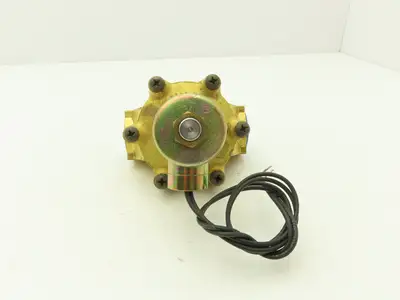 Honeywell Skinner L2LB6300 1" NPT Solenoid Operated Water Valve 5-300PSI 24VDC
