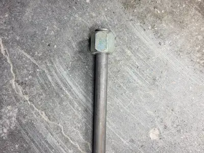 USED KOMATSU TZ0230