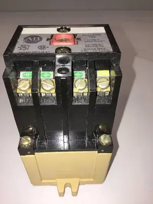 USED ALLEN BRADLEY 700-P600A1 SER B