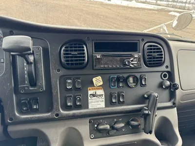 Used 2016 FREIGHTLINER BUSINESS CLASS Box trucks Minnesota US | Carco Truck & Equipment #1514316