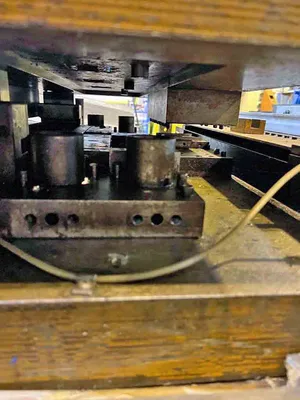 USED 1976 OAK FDM-387