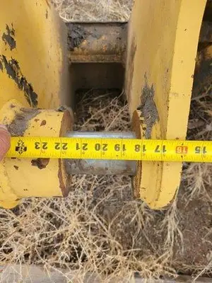 USED MEDFORD FABRICATION LOG FORK