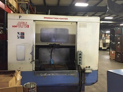 USED 1999 KIRA KN40VA
