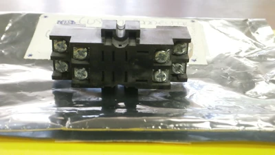 USED Custom Connector GT08-PC