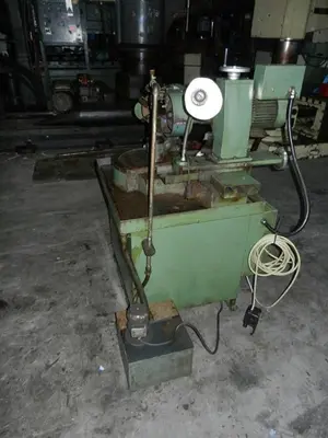USED FC-80N DRILL SHARPENER