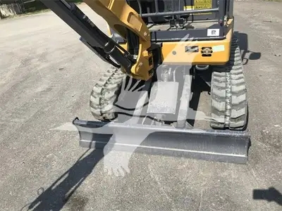 USED 2021 XCMG XE27U