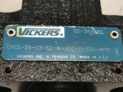 USED VICKERS CVCS25C3S2W25011S32AP10