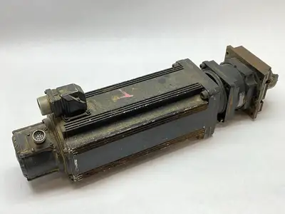 USED INDRAMAT SERVO MOTOR W/ ALPHA SPF 110-MX1-8,2-40/110S01